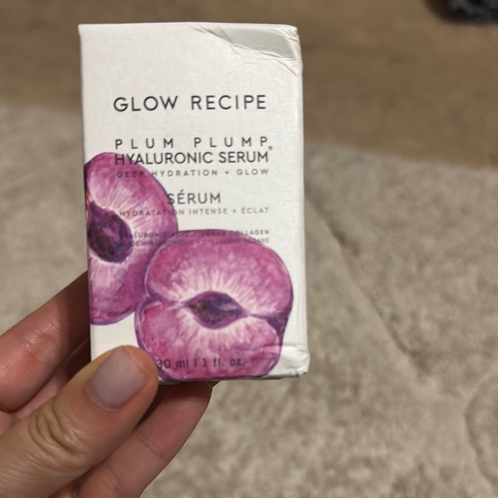 Glow Recipe Plum Plump Hyaluronic Serum - Purple and White